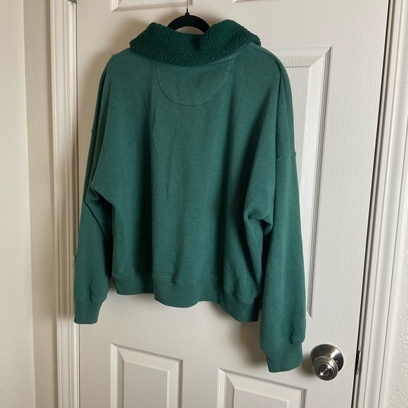 American Eagle Sherpa Collared Green Henley Sweatshirt women's Size X-Large - Picture 6 of 7